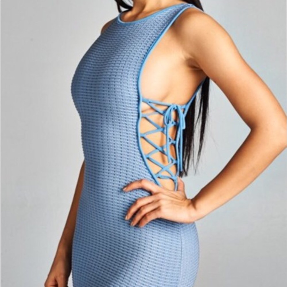 Dress - Picture 5 of 5